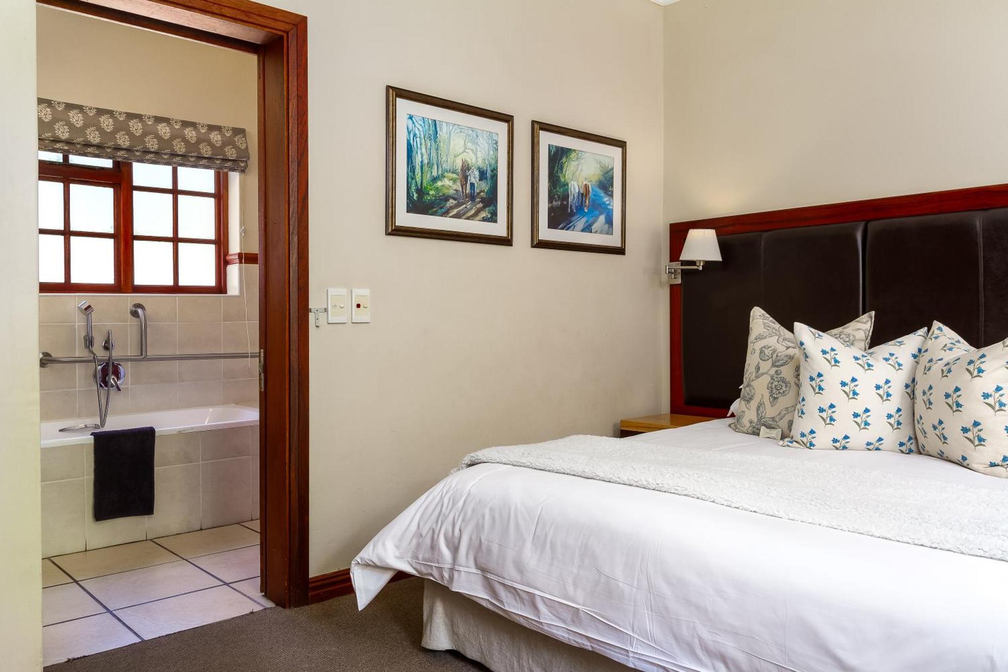 Noordhoek Village Hotel Bagian luar foto